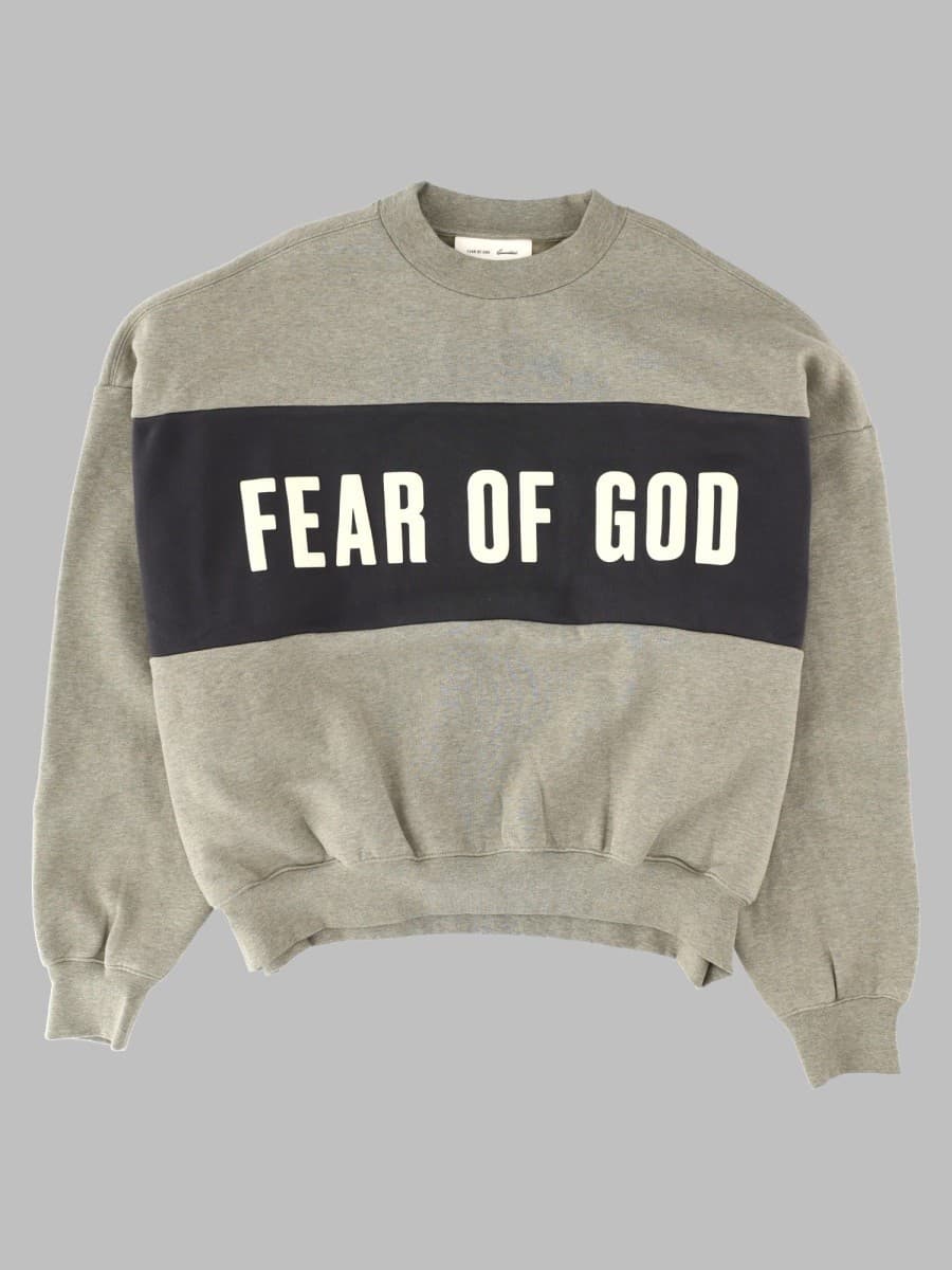 Fear of God Essentials Felpa Cropped con Stampa
